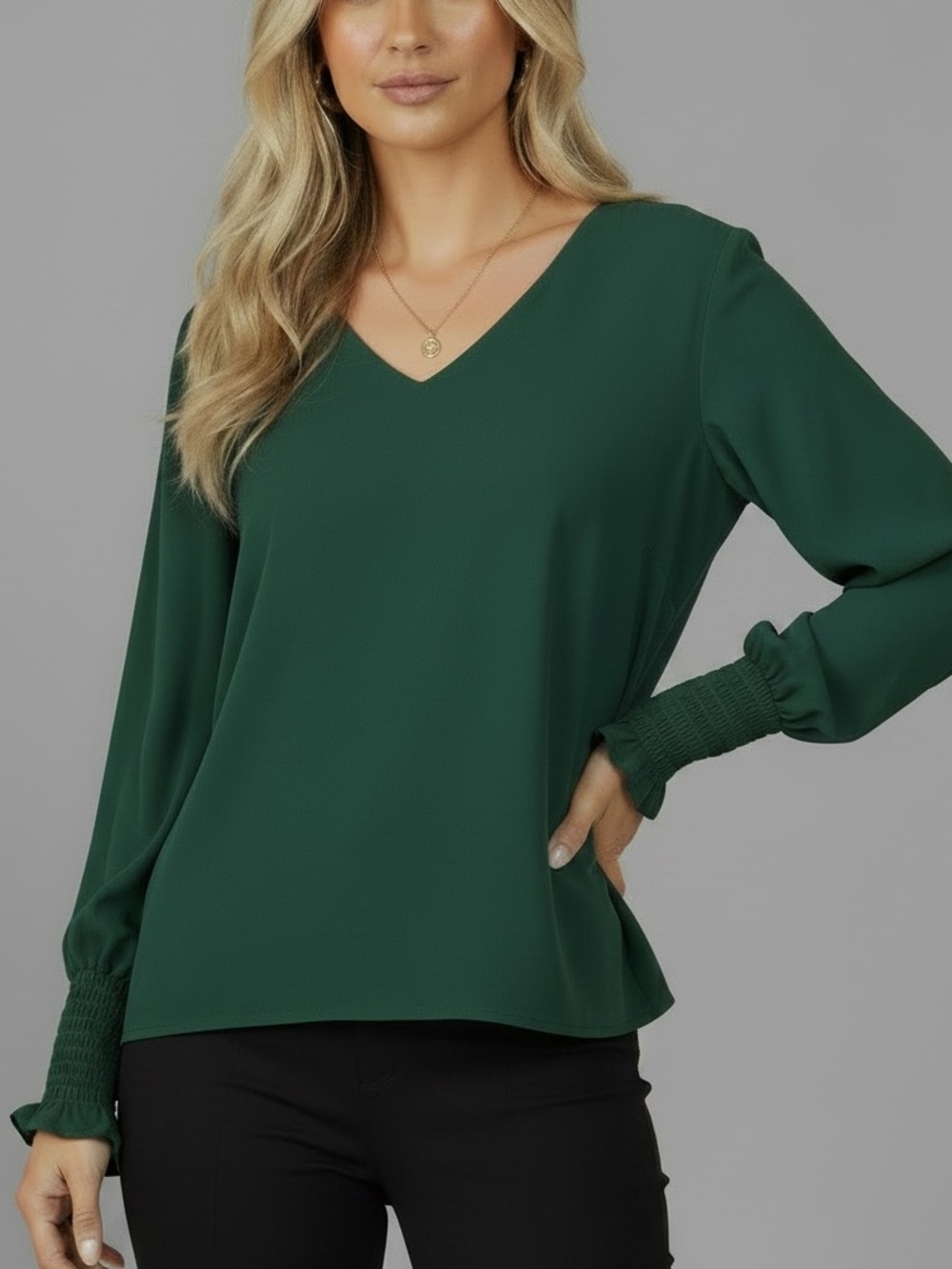 NWT CECE Green V-Neck Long Sleeve Elastic Ruffle Cuffs Blouse Size Small